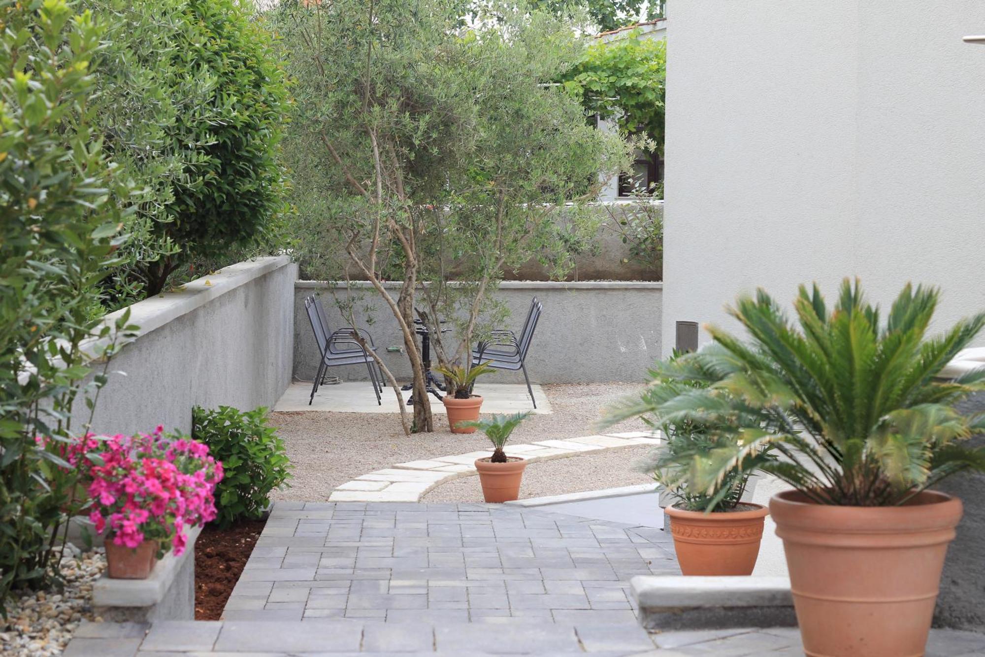 Apartments Villa Mantinela Malinska Bilik gambar